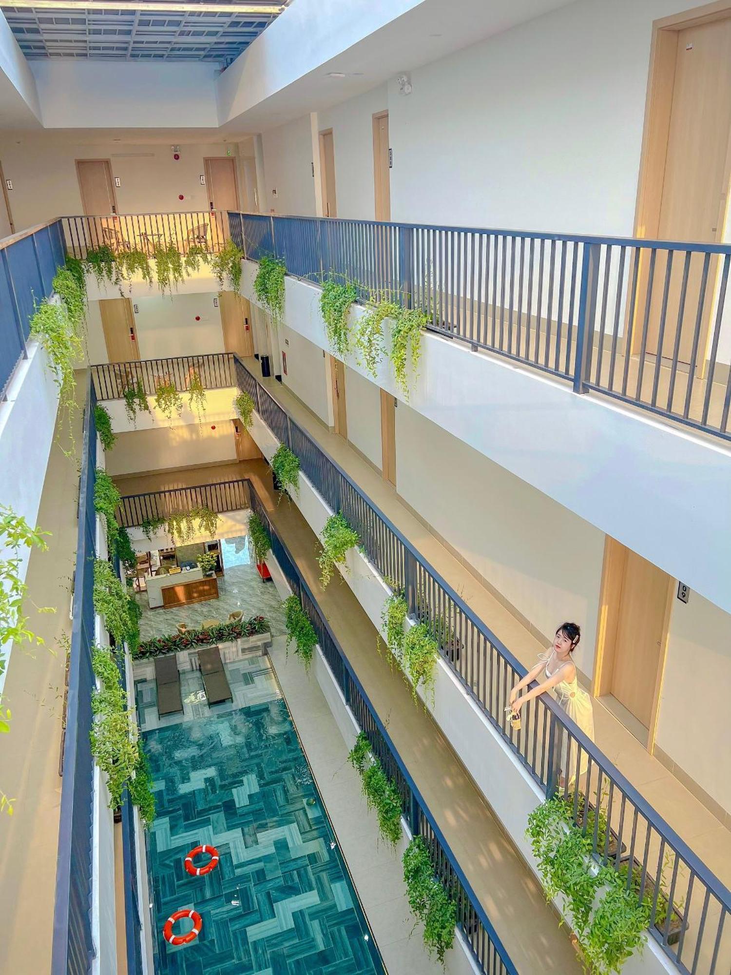 Diora Hotel Pleiku By Hos Exterior foto
